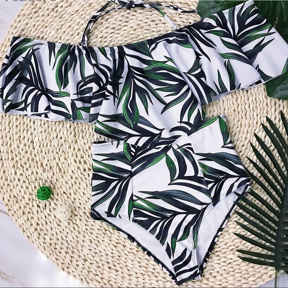 ‘Palm Paradise’ Bikini Bottoms - Picture 2 of 4